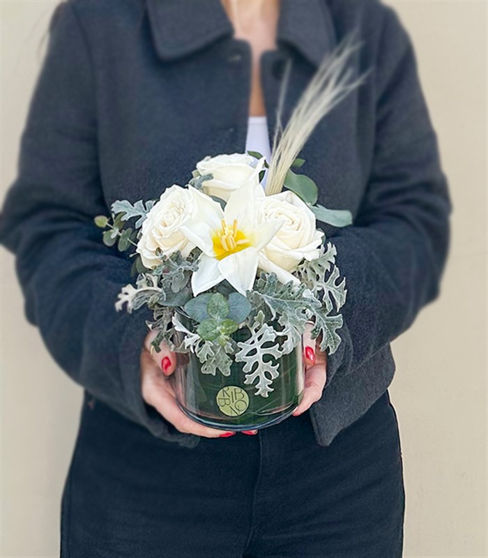 Ivory Mini Vazoda Beyaz Lale Gül Aranjmanı