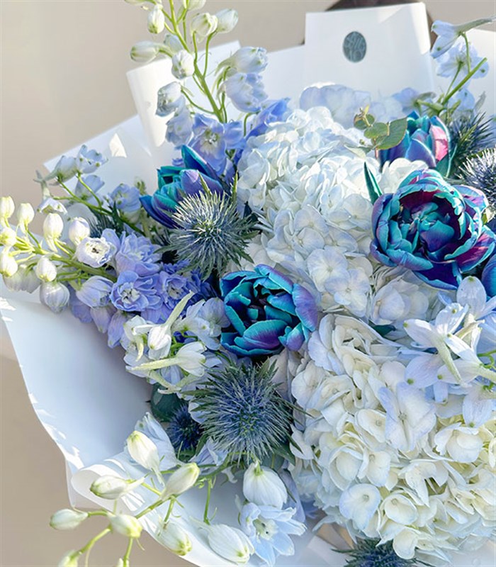 Cerulean Galaksi Lale Mavi Ortanca Delfinyum Buketi