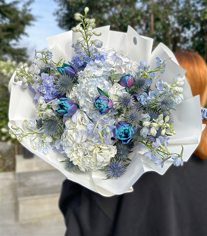 Cerulean Galaksi Lale Mavi Ortanca Delfinyum Buketi