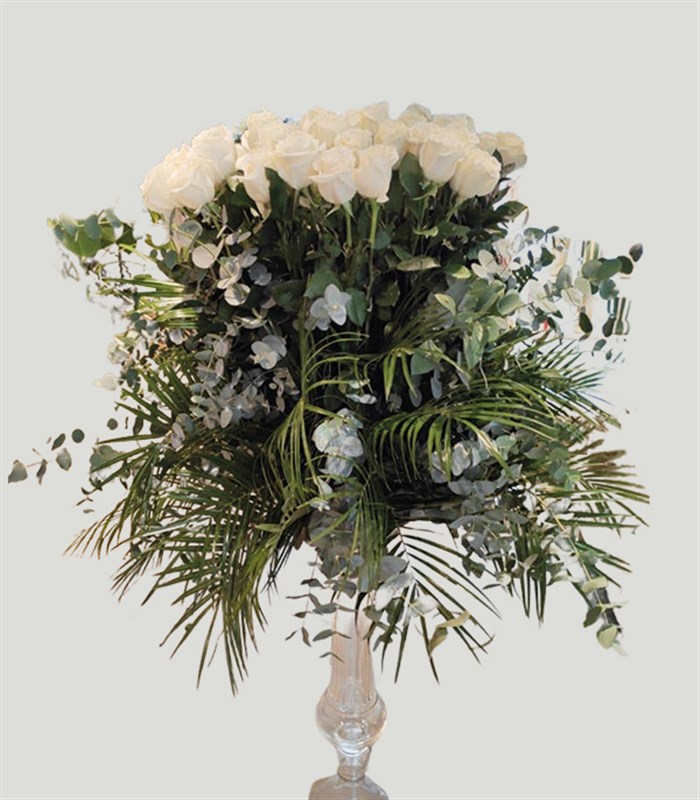 50 Kırmızı Ekvator Gülü Royal Vazo Aranjman