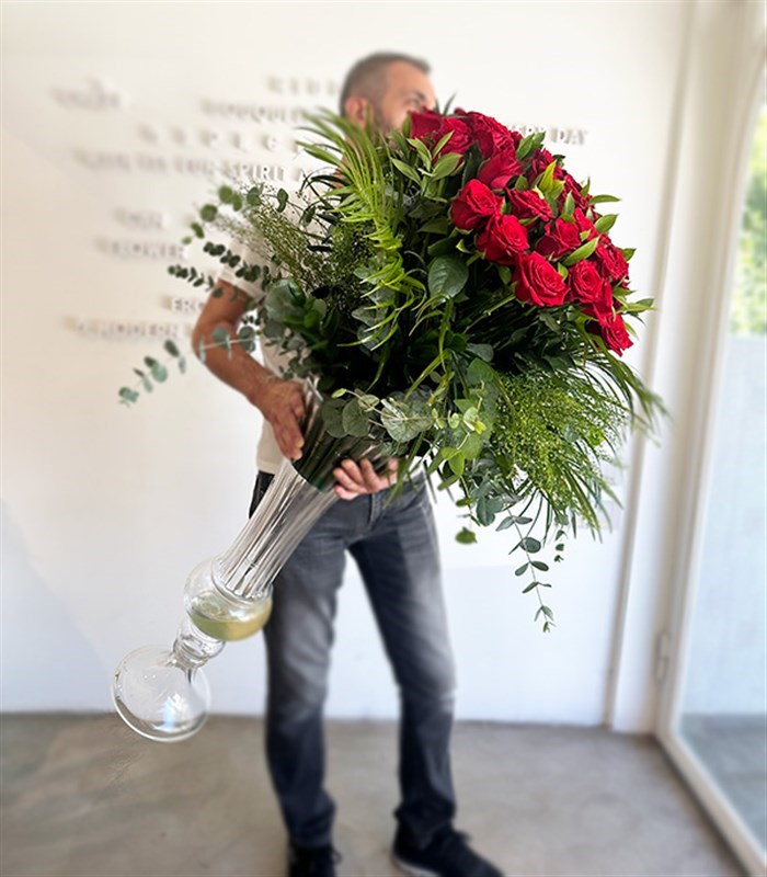 50 Kırmızı Gül Buketi Grand Deluxe