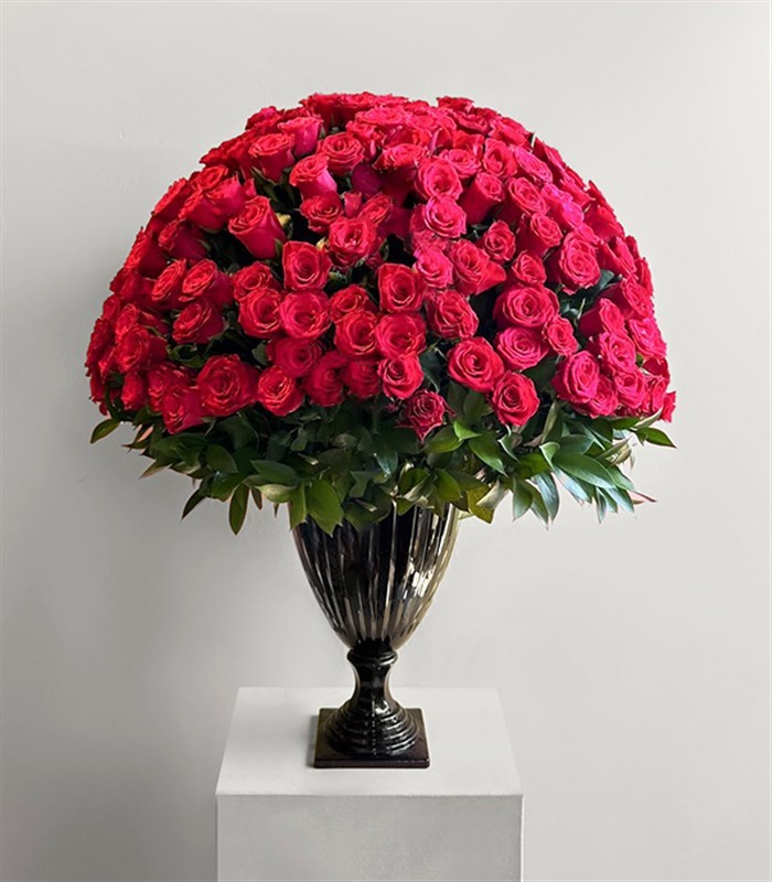 101 Red Roses Bouquet Royal Deluxe