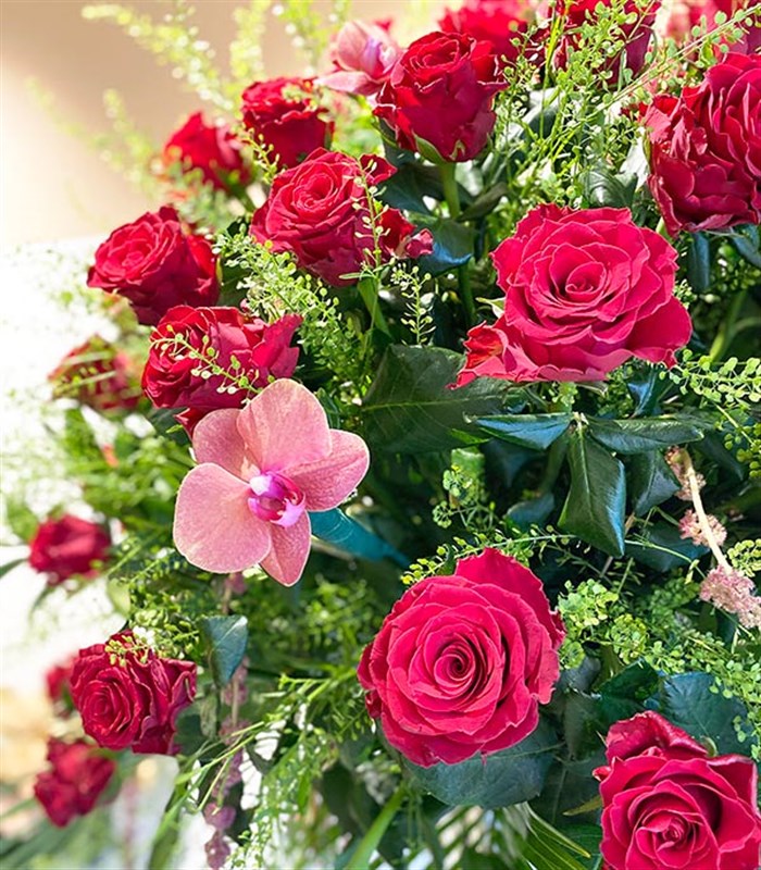 101 Red Roses Bouquet Royal Deluxe