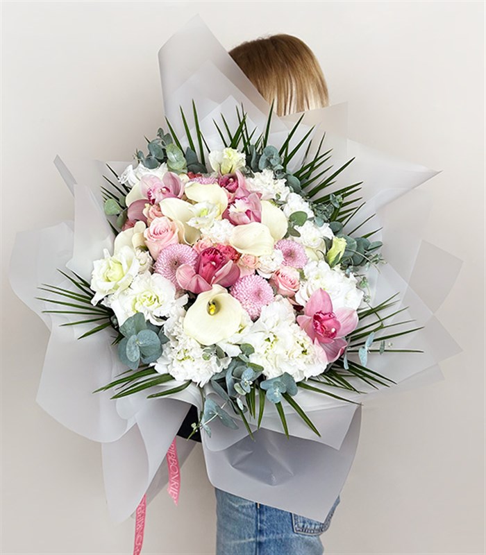 Deluxe Ailelerimiz Tanışıyor Söz Buketi Beyaz Gala Pembe Gül