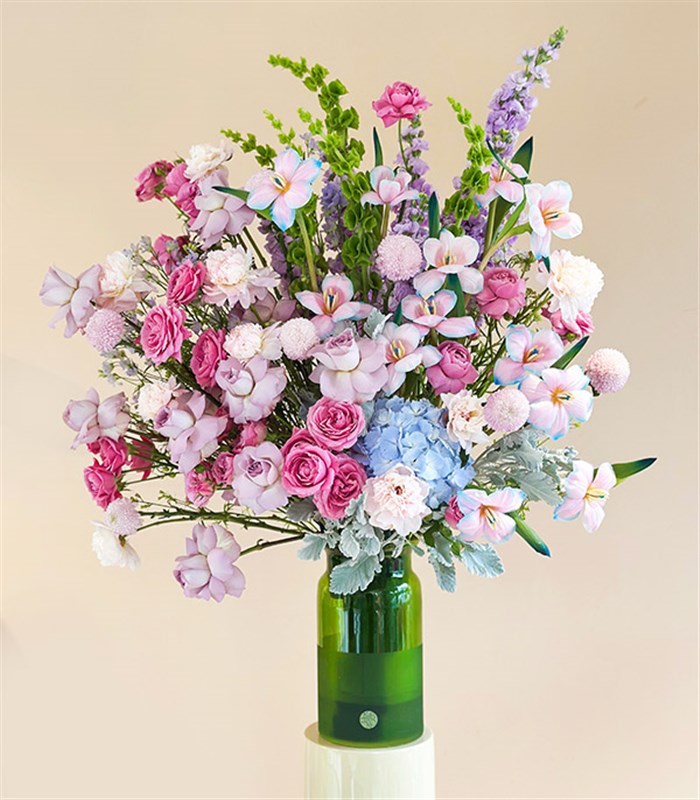 Cuore Fiorito Yeşil Vazoda Unicorn Lale Ortanca Şakayık Grand Deluxe Aranjman