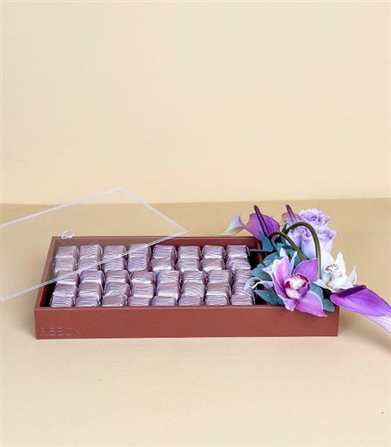 Lila Royal Deluxe Deri Tepside 80Li Çikolata Tepsisi