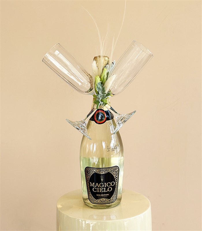 Alkolsüz Beyaz Şampanya ve 2Li Flüt Kadeh Hediye Kutlama Seti