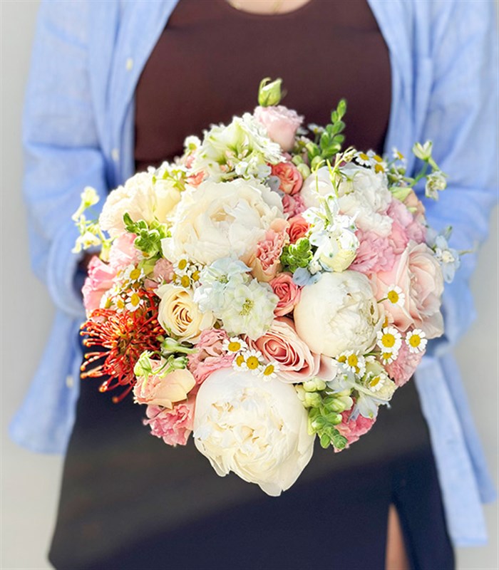 Aloura Lucas Şakayık Gül Lucas Gelin Buketi Damat Yaka Çiçeği Seti