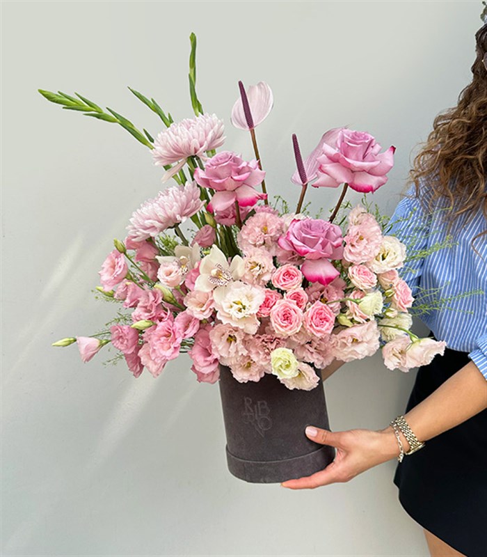 Linda Deluxe Gri Kutuda Lila Pembe Çiçek