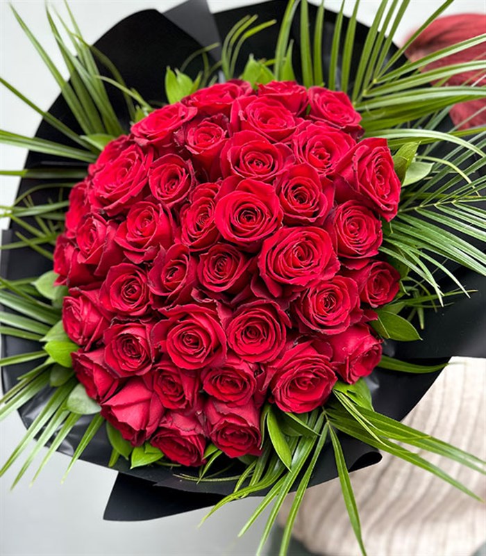 41 Kırmızı Gül Buketi İsteme Çiçeği