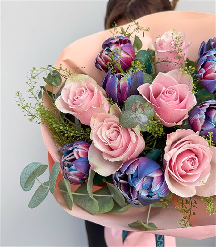 Nebula Pembe Gül Galaksi Lale Buketi