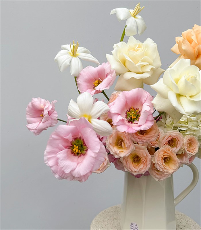 Pastel Poem Seramik Krem Sürahi Vazo Aranjman