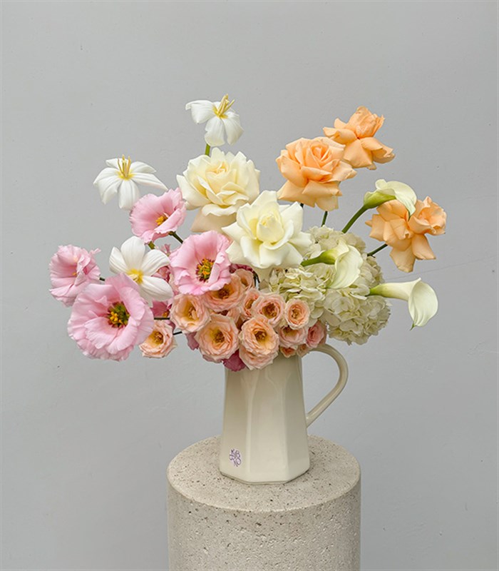 Pastel Poem Seramik Krem Sürahi Vazo Aranjman