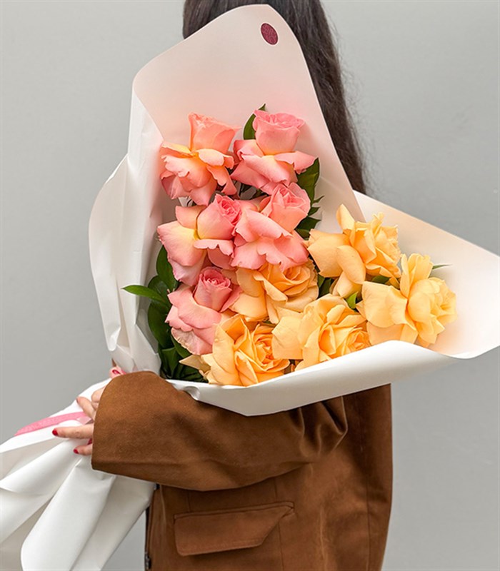 Hug Deluxe Somon Pembe Güller Buketi