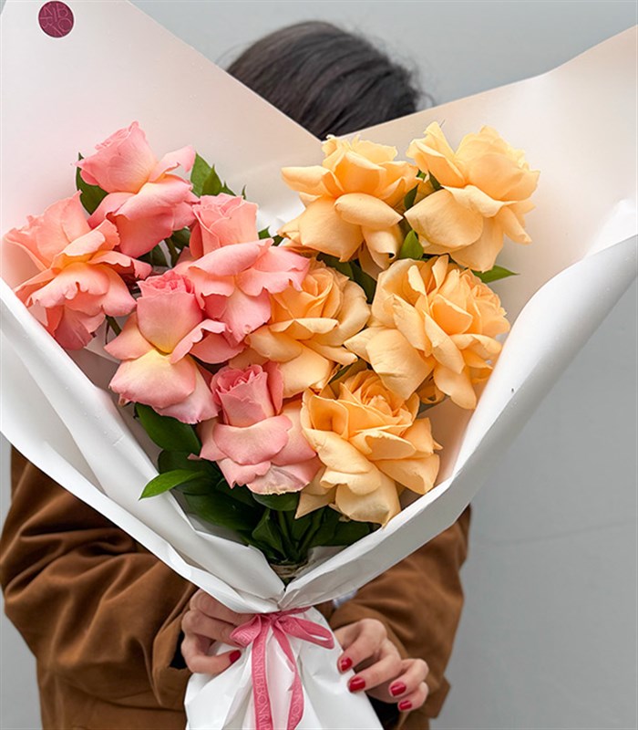 Hug Deluxe Somon Pembe Güller Buketi