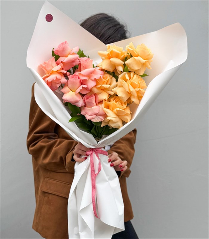 Hug Deluxe Somon Pembe Güller Buketi