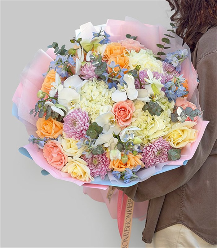 Grand Deluxe Pastel Ortanca Gül İsteme Söz Nişan Buketi