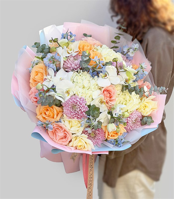 Grand Deluxe Pastel Ortanca Gül İsteme Söz Nişan Buketi