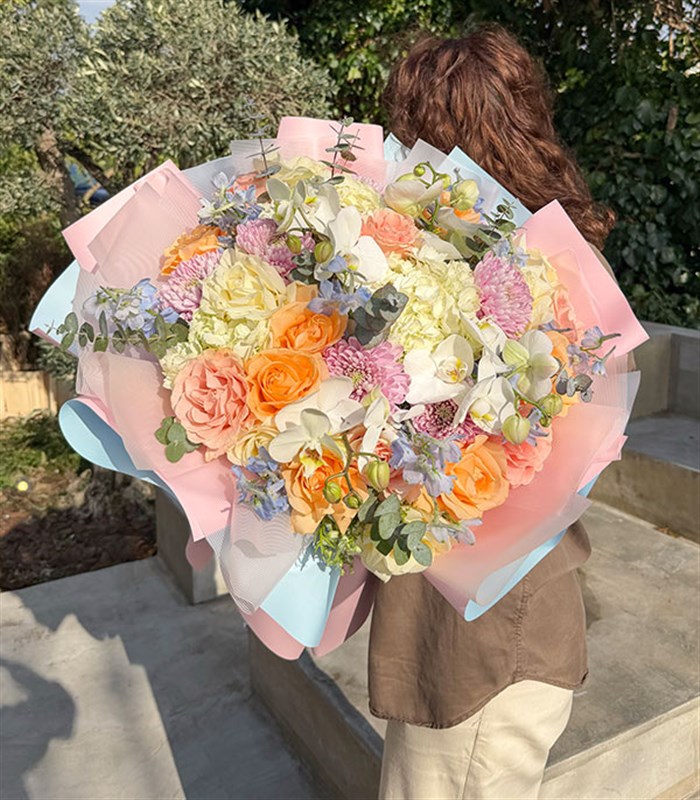 Grand Deluxe Pastel Ortanca Gül İsteme Söz Nişan Buketi