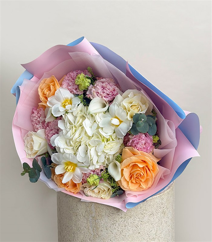 Eloria Beyaz Ortanca Gala Kayısı Gül Buketi