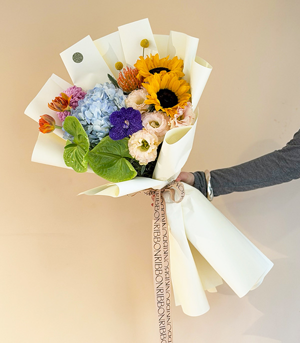 Pop Flora Rengarenk Çiçekler Buketi