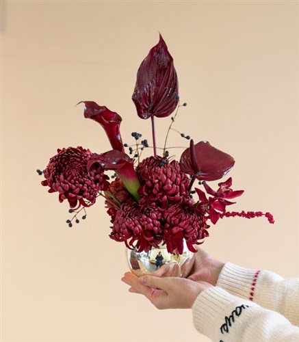 Burgundy Steel Bordo Anastasya Antoryum Aranjmanı