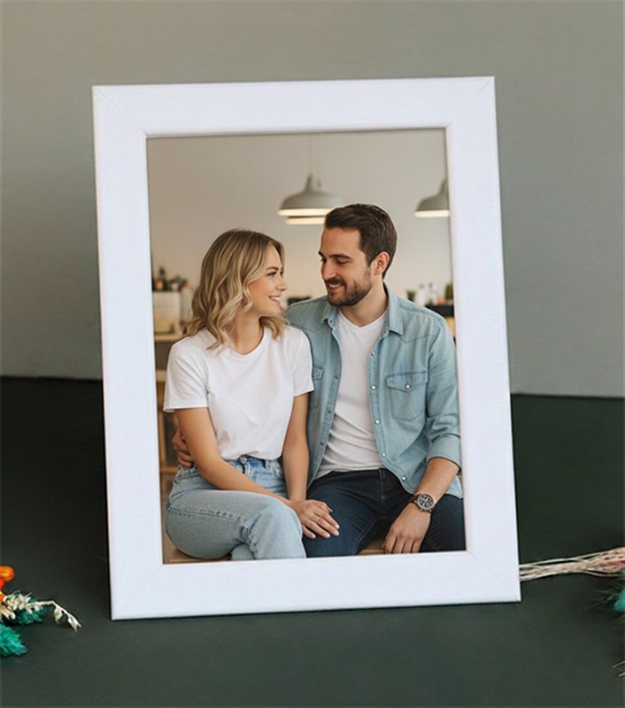 Kişiye Özel Fotoğraflı Çerçeve Beyaz