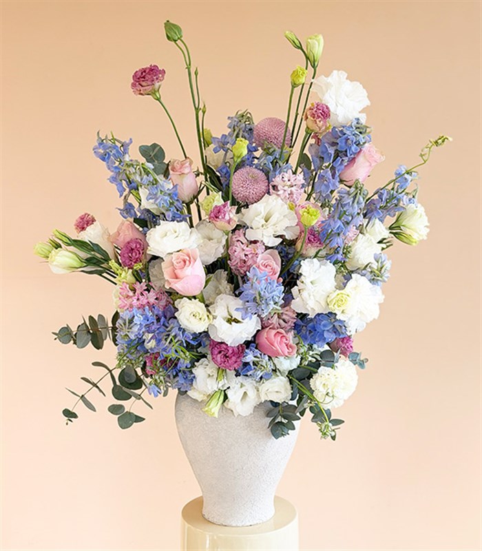 Forever Deluxe Krem Seramik Vazoda Pastel Çiçeği