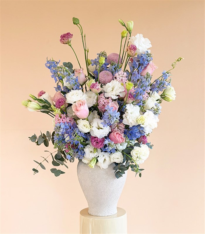 Forever Deluxe Krem Seramik Vazoda Pastel Çiçeği