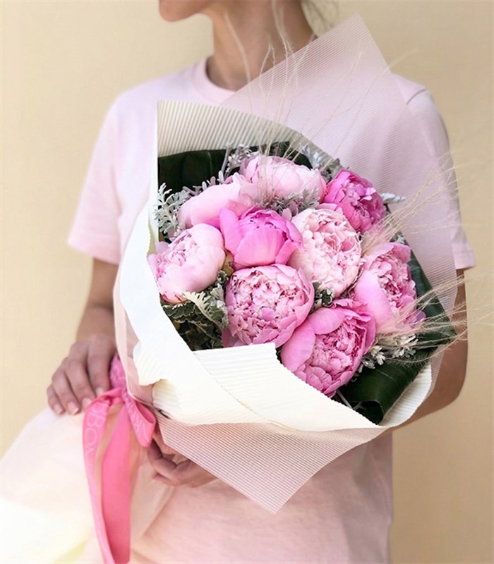 Agnes Pembe 9 Şakayık Buketi