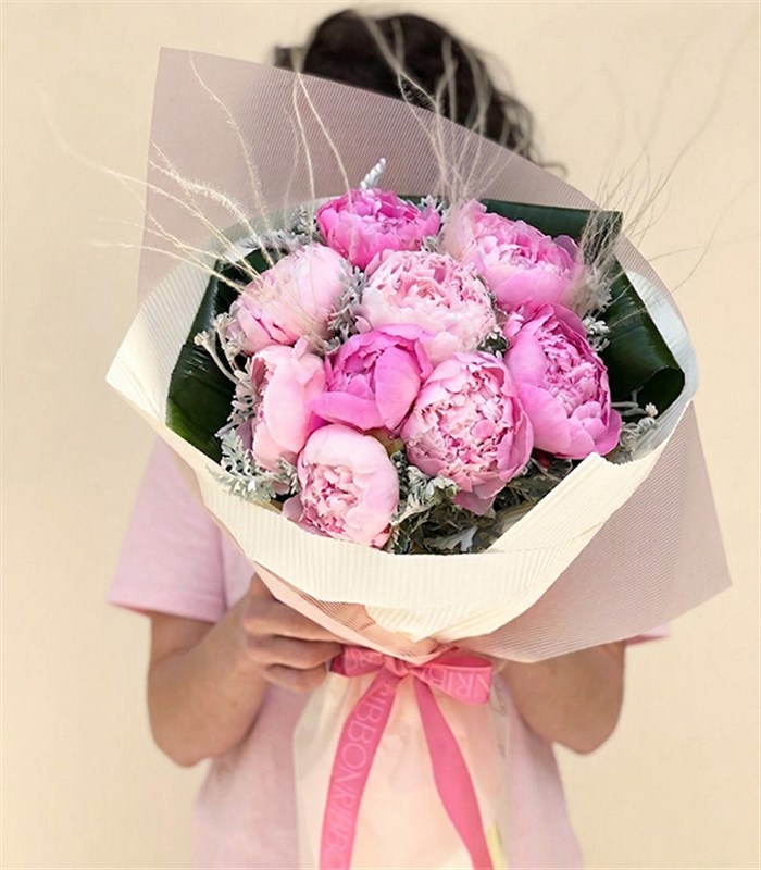 Agnes Pembe 9 Şakayık Buketi