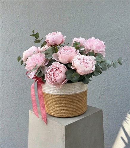Arrangement of 10 Pink Peonies in a Basket
