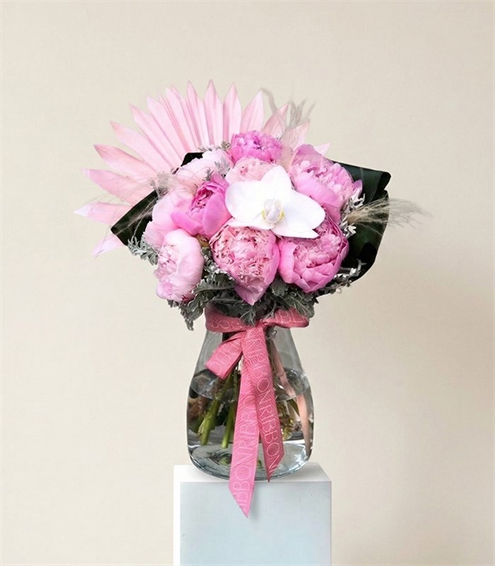 Alberta Deluxe 9 Pembe Şakayık Vazo Aranjman