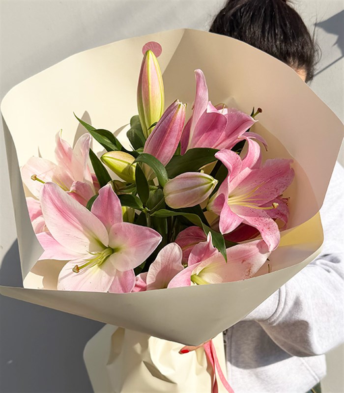 Lilies Pembe Lilyum Buketi
