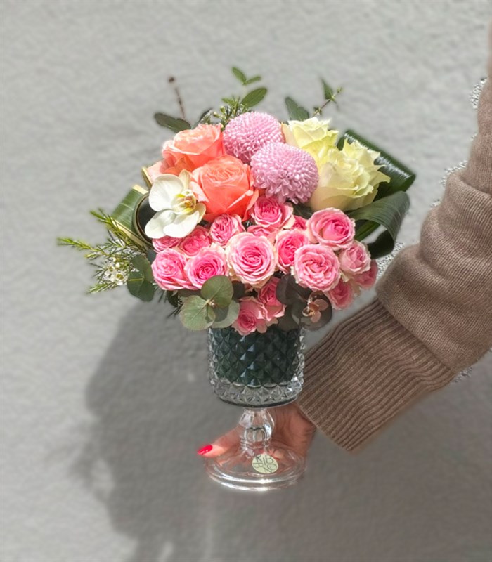 Leaf Beyaz Somon Gül Mini Kristal Vazo Aranjman