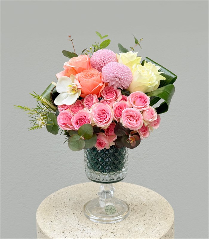 Leaf Beyaz Somon Gül Mini Kristal Vazo Aranjman