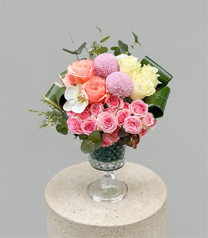 Leaf Beyaz Somon Gül Mini Kristal Vazo Aranjman