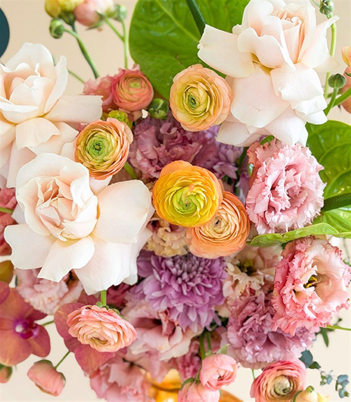 Fairy Wing Cam Vazoda Pembe Gül Antoryum Bahar Çiçekleri