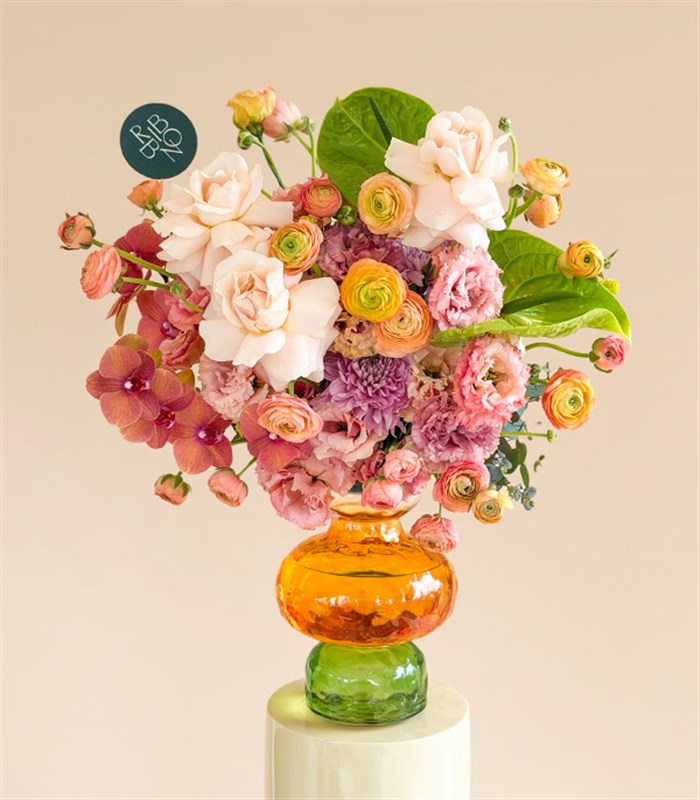 Fairy Wing Cam Vazoda Pembe Gül Antoryum Bahar Çiçekleri