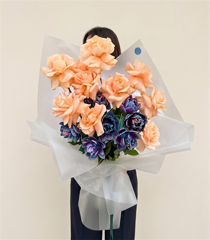 Maffei Galaksi Lale Kayısı Gül Buketi