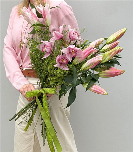 Magnolia Pink Lily Cymbidium Orchid Bouquet