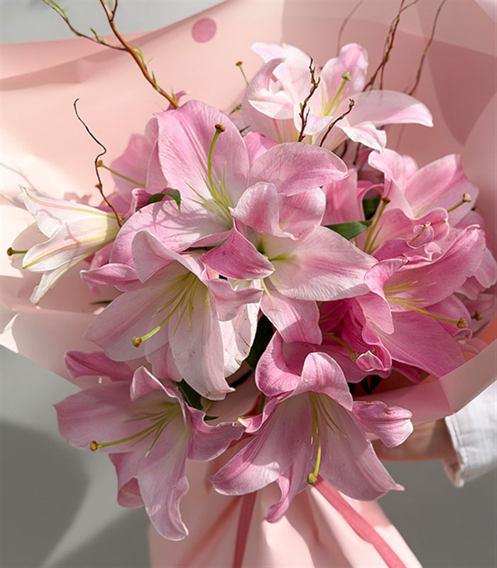 Lilies Pembe Lilyum Buketi