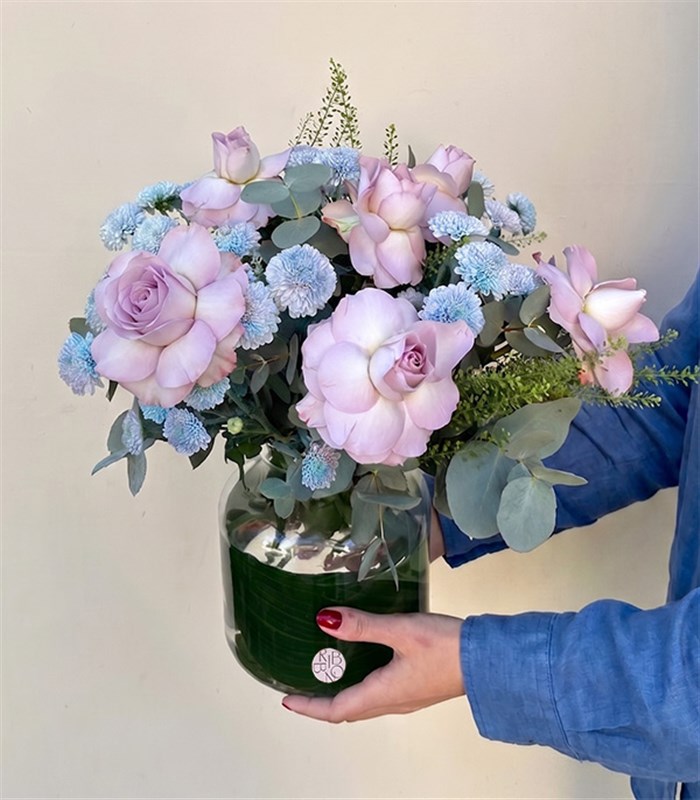 Emanuela Glass Vase Lilac Rose Unicorn Chrysanthemum Arrangement