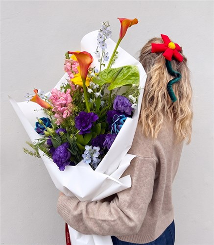 Mom's Crown Colorful Bouquet with Flower Buckle