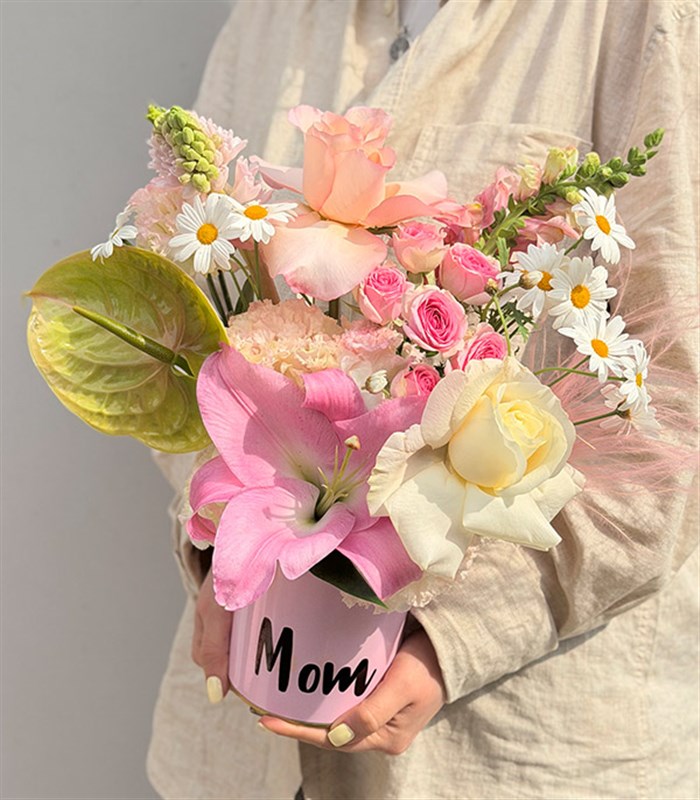 MOM Orange Pink Mothers Day Flower