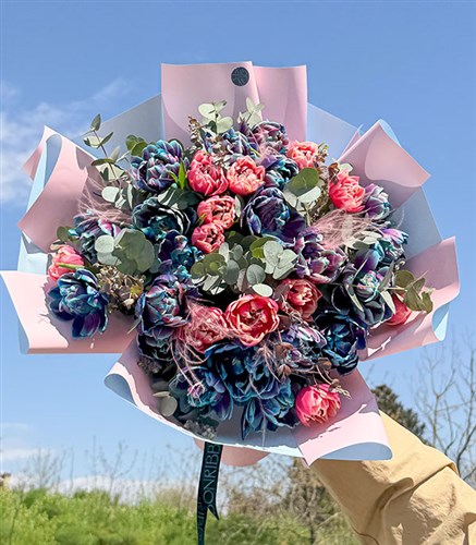 Sombrero Galaxy Tulip Pink Tulip Bouquet