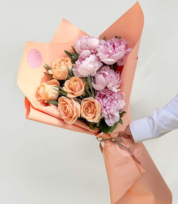 Bloomy Dream Kayısı Gül Pembe Şakayık Buketi