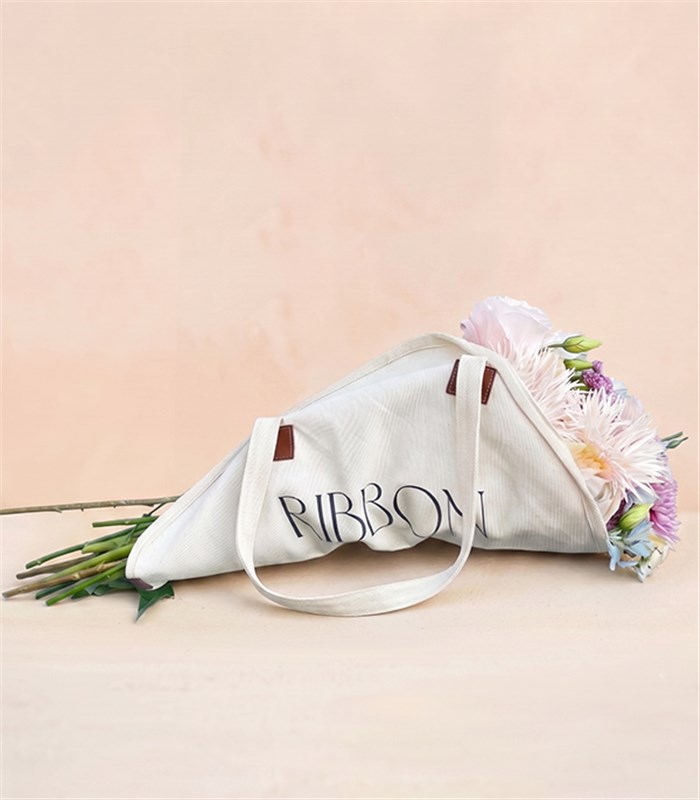 RIBBON Kanvas Çiçek Taşıma Çantası | Buketim Çantada Gitsin