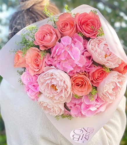 Wish Pink Deluxe Coral Peony Hydrangea Bouquet