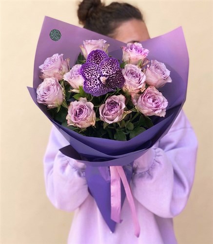 Chloe Lila Gül Buketi
